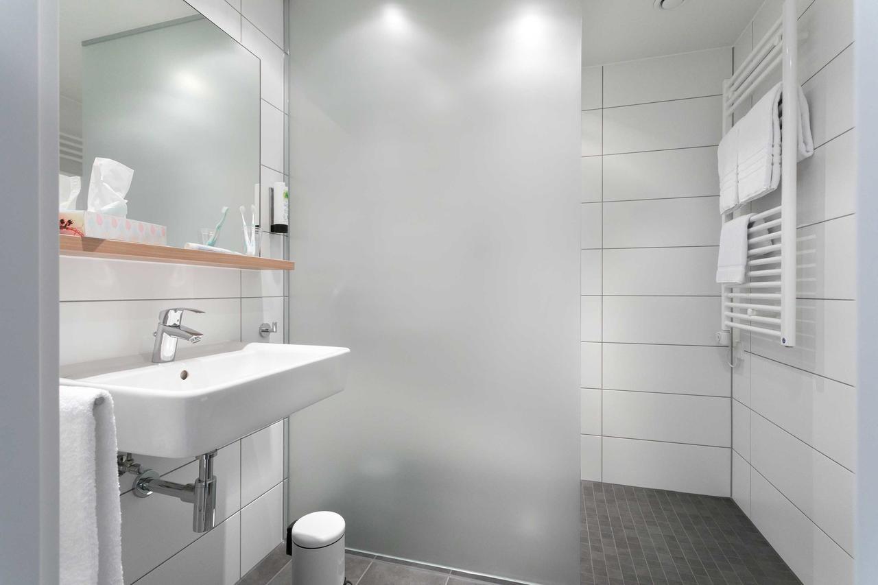 Hotel Kern Garni Walddorf  Екстер'єр фото